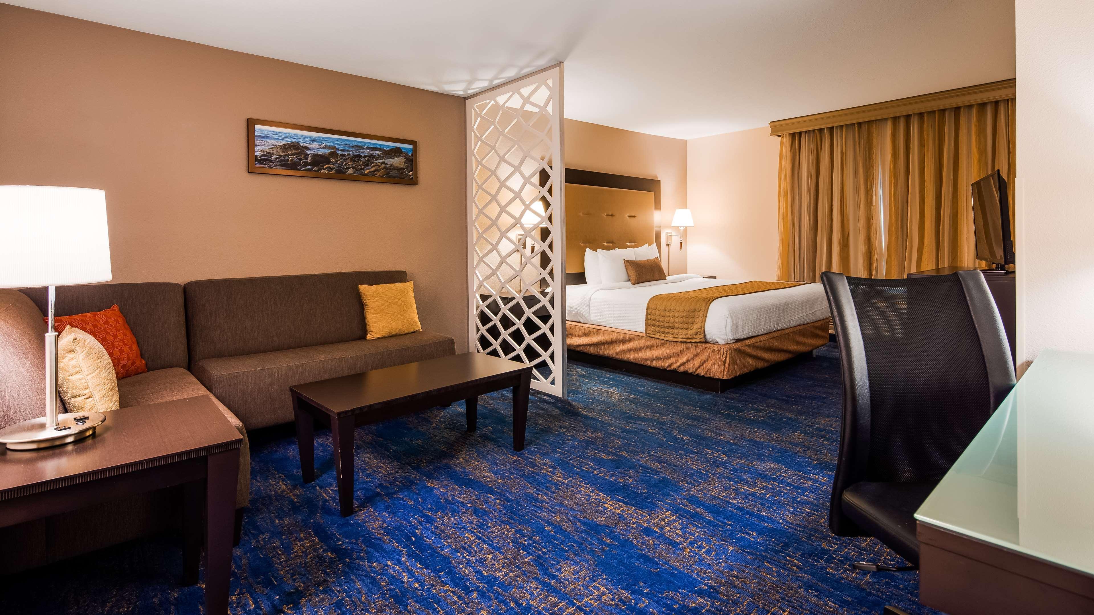 Best Western Plus Executive Hotel & Suites SulphurSulphur  Kültér fotó